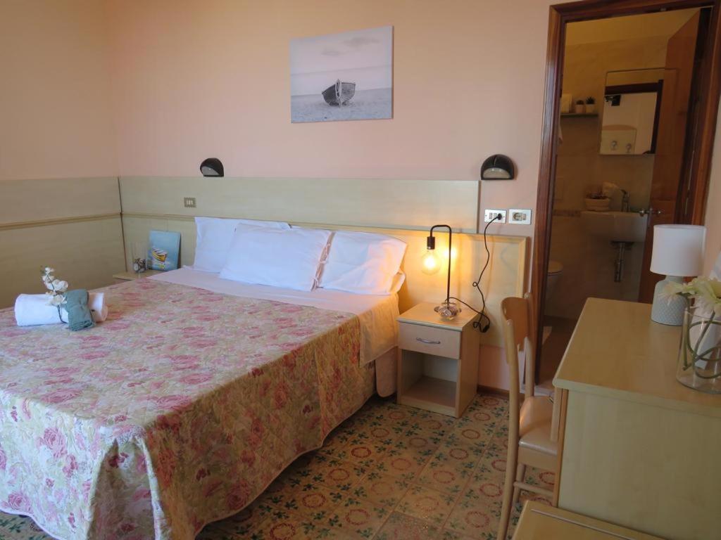 צ'סנטיקו Hotel Primula מראה חיצוני תמונה